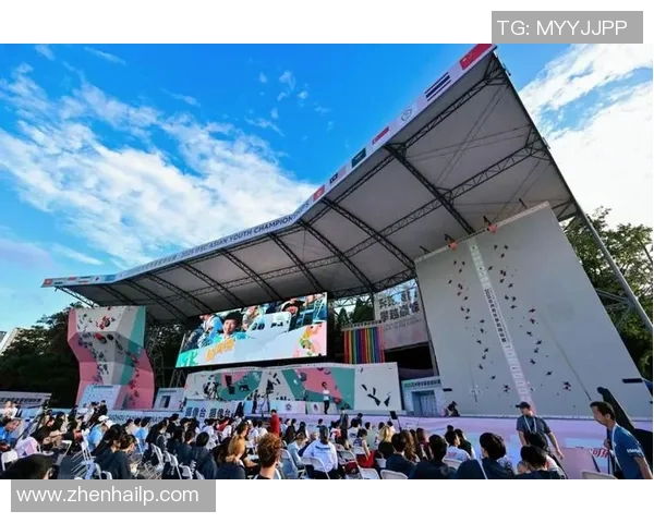 国家攀岩中心落成开放，设备达国际一流水准