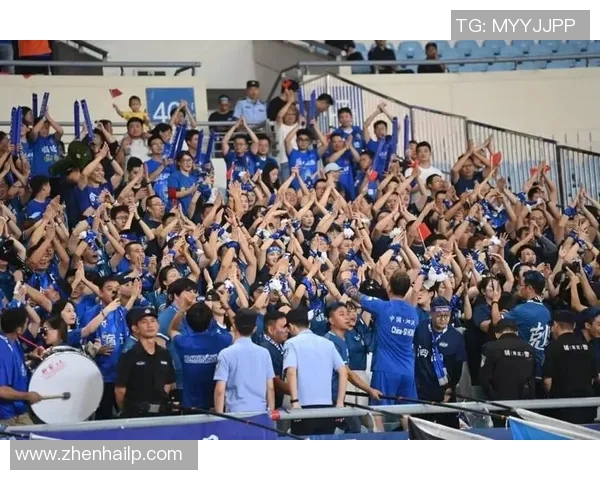 20年坚守只为一场胜利 球迷无悔陪伴感动全网